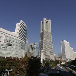 みなとみらい２１地区 平成27年の就業者数は約 102,000人 の写真