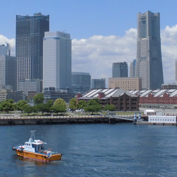 みなとみらい２１地区におけるペットボトルのボトルtoボトルリサイクル事業「提案事業者募集のご案内」　※終了しましたの写真