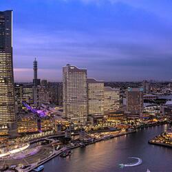 「TOWERS Milight～みなとみらい21オフィス全館ライトアップ～」12/24開催決定！の写真