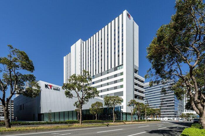 オフィス外観 南東面2.jpg